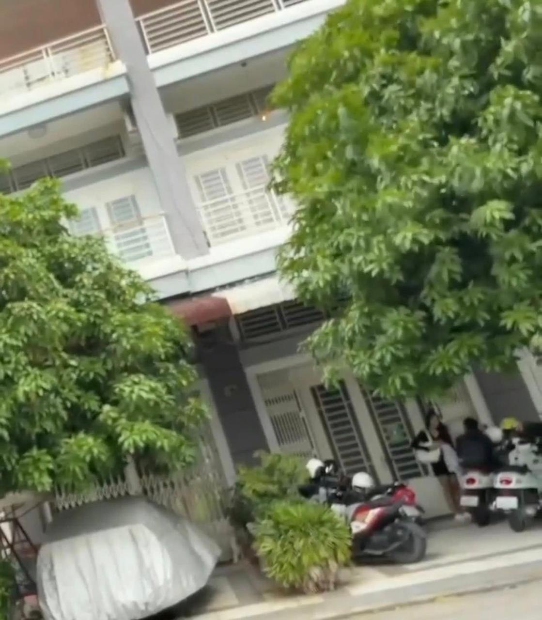 金边新闻 涉嫌为未成年人提供观看色情片及发生性关系场所,金边10人被抓